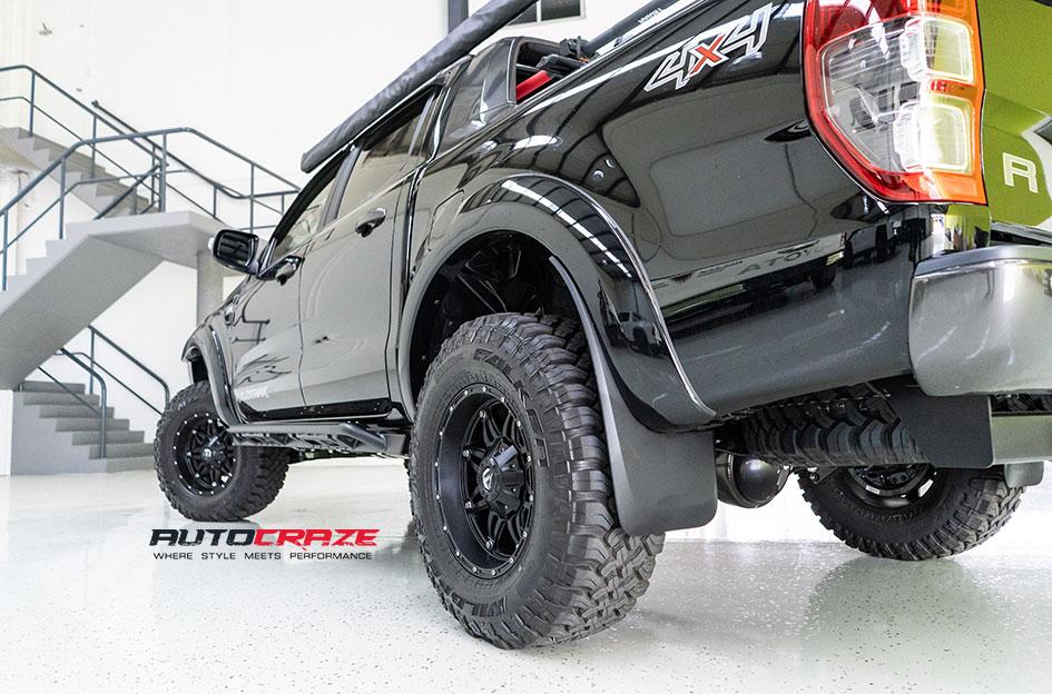 FORD RANGER HOSTAGE MATTE BLACK